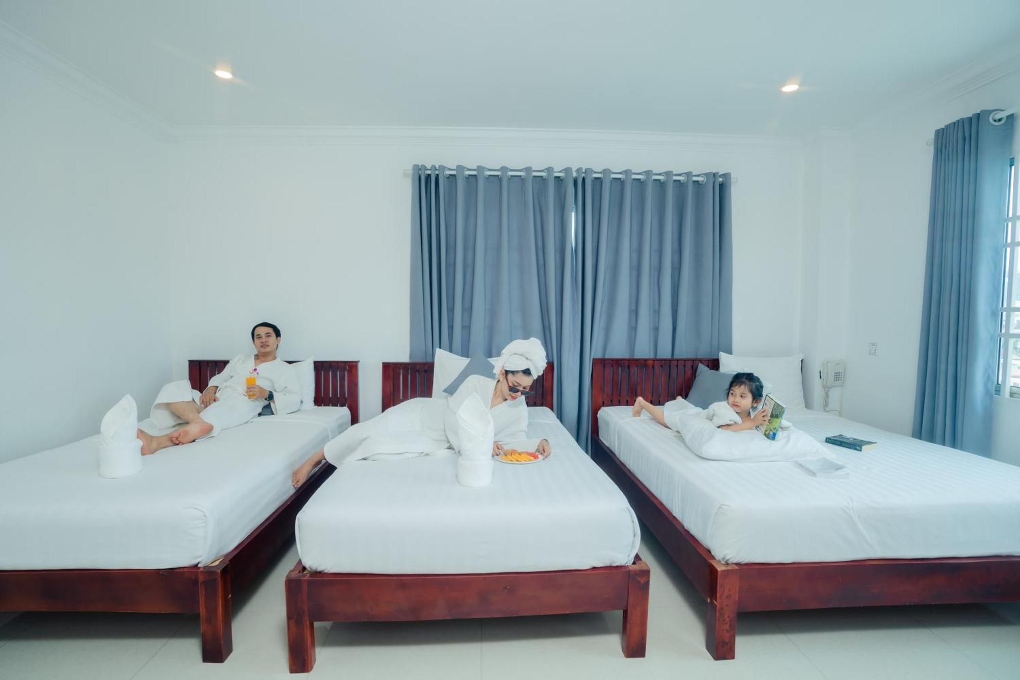 White Corner Hotel Phnom-Penh Buitenkant foto