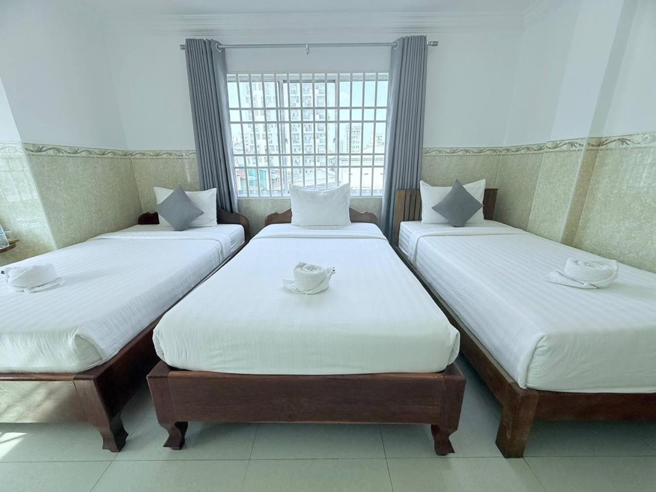 White Corner Hotel Phnom-Penh Buitenkant foto